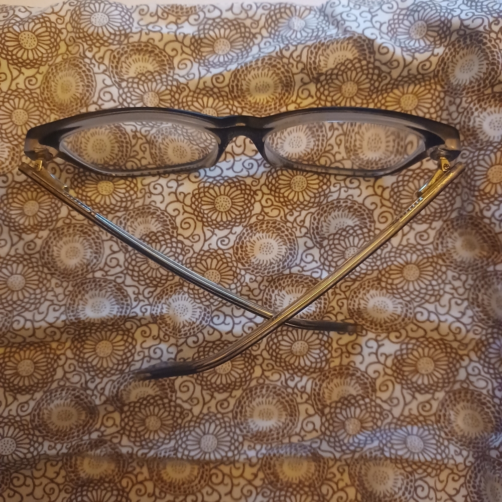 PRADA 👓  Link - Picture 3 of 13